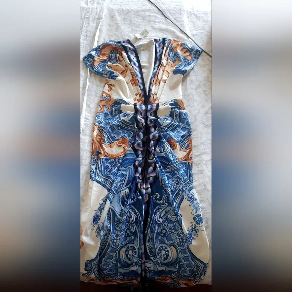 Her.. Bottari Dress - Picture 5 of 5